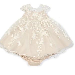 Chantilly Place Occasion/Flower Girl Dress-Illusion 3D-Floral Embroidered- 18 M